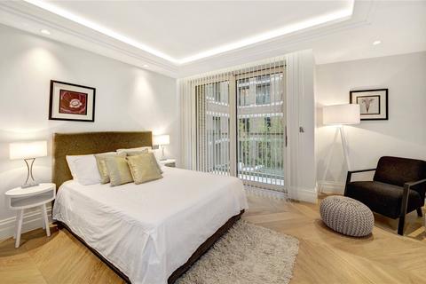 Studio to rent, Strand, Covent Garden, WC2R