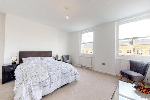 2 bedroom apartment to rent, John Street, London, WC1N