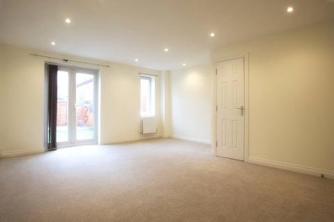 4 bedroom terraced house to rent, Viburnum Road, Hortham Village, Bristol, BS32