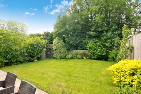 4 bedroom detached house to rent, Harpenden AL5