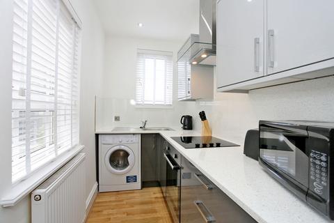 2 bedroom flat to rent, 12A Lamond Place, Aberdeen, AB25 3UT