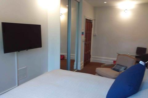 1 bedroom in a house share to rent, TAPLOW,  HUNTS LANE