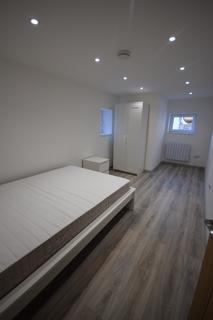 2 bedroom flat to rent, 10-11 Palmerston road, Southampton SO14 1LL