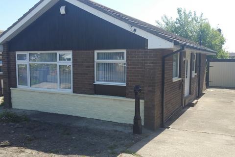 2 bedroom detached bungalow to rent, Montserrat Road, Bradford