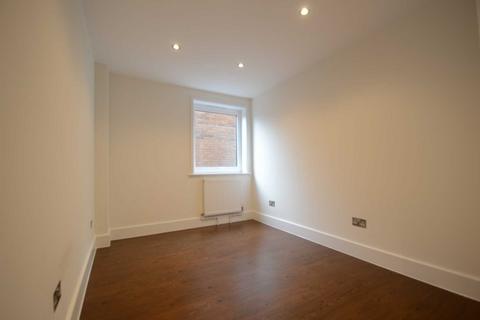 1 bedroom flat to rent, High Street, High Barnet EN5