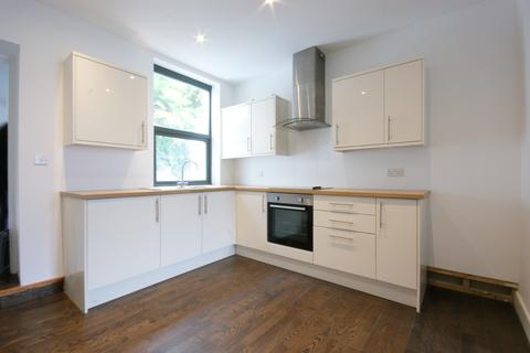 2 bedroom apartment to rent, Bolton Street, Brixham TQ5